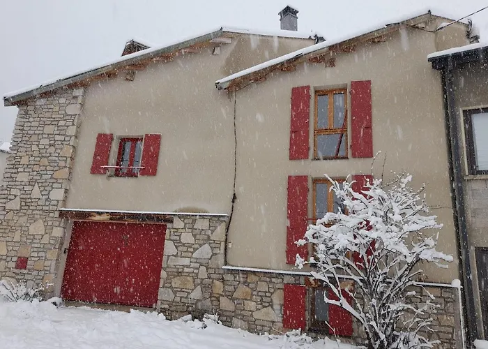 Maison De Montagne Dans Charmant Village Du Capcir
